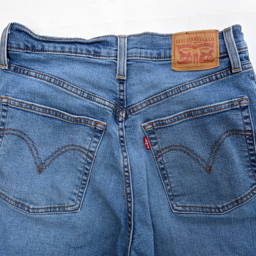 Levis Ribcage Straight High Rise Jeans Medium Wash Blue 79078-0017 W29 L32 - Picture 4 of 8